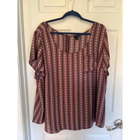 Torrid Brown Floral Pocket Pattern Short Sleeve Scoop Neck Blouse Size 3X - Picture 1 of 10